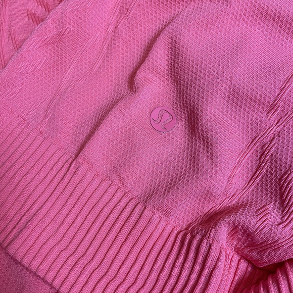 Lululemon Rest Less Pullover Women’s Flash Light Tone Pink Size 6 - Picture 6 of 8